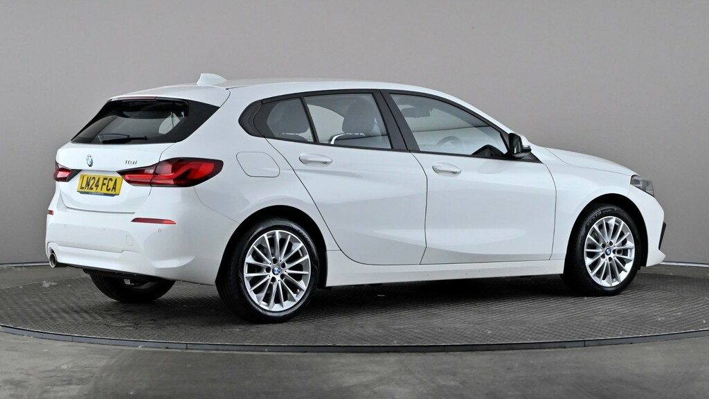 BMW 1 Series 118I 136 Se Step Live Cockpit Pro White #6
