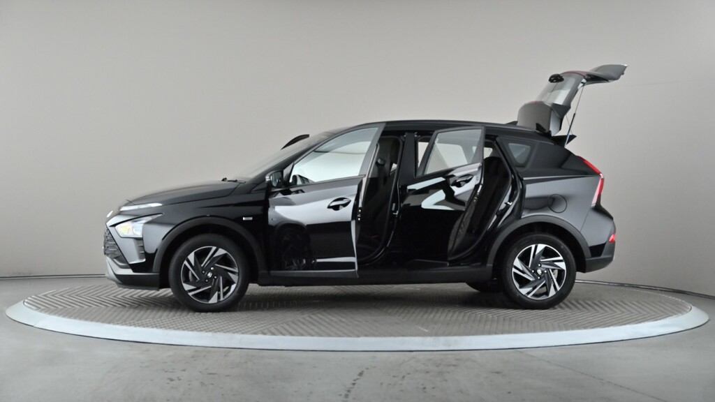 Hyundai Bayon Premium Green #9