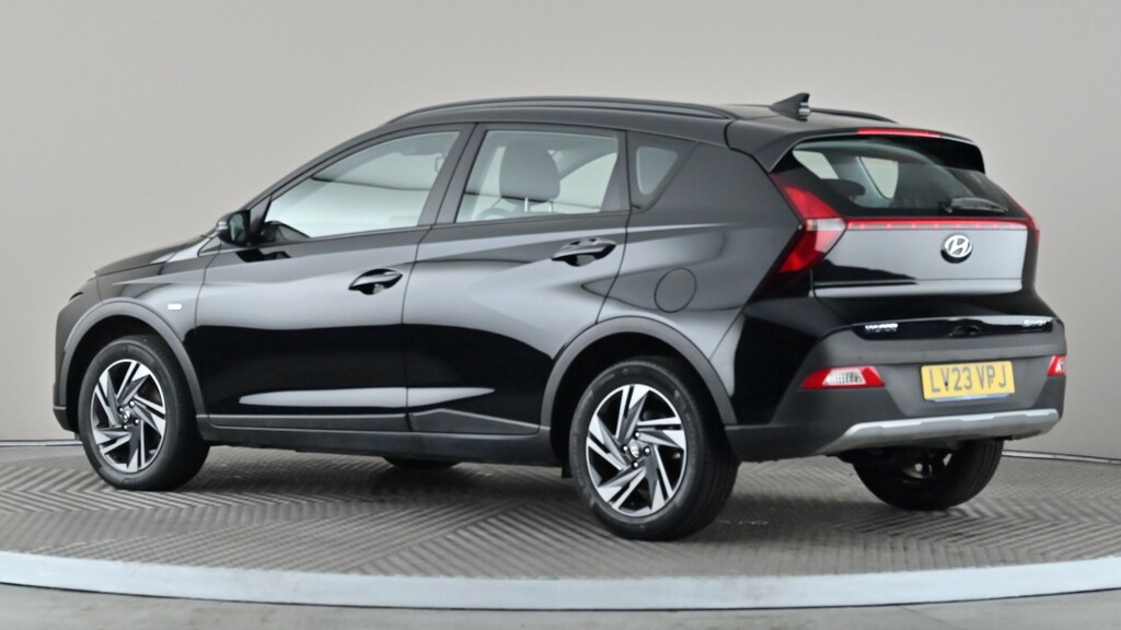 Hyundai Bayon 1.0 Tgdi 48V Mhev Se Connect Dct Black #4