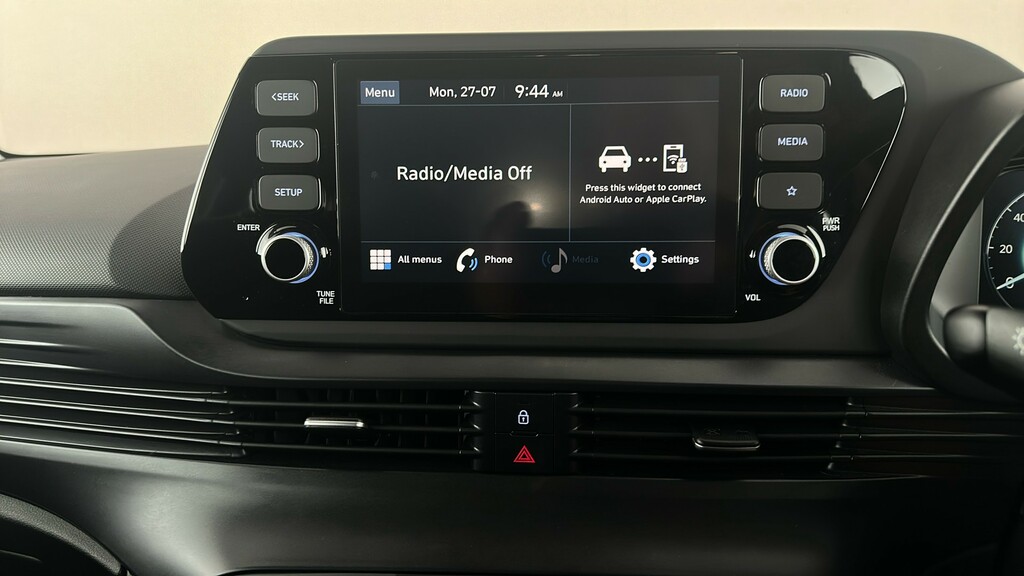 Hyundai Bayon Premium Green #16