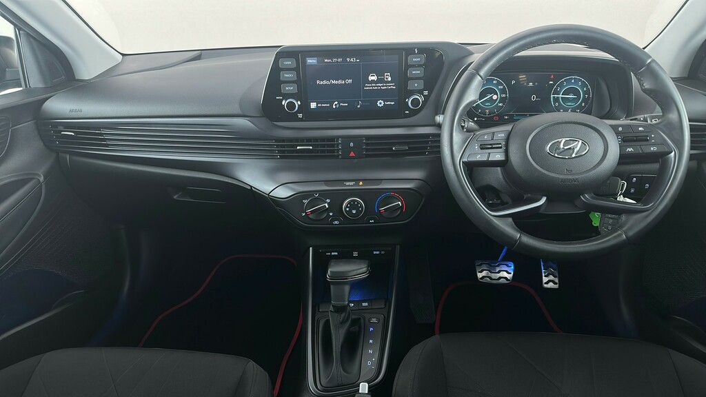 Hyundai Bayon Premium Green #13
