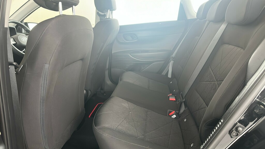 Hyundai Bayon Premium Green #18