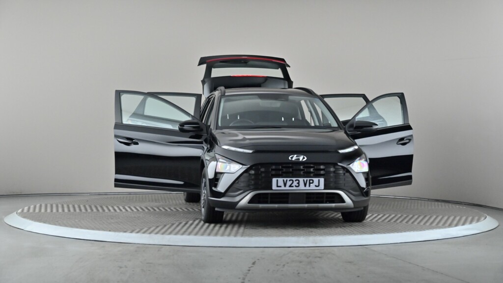 Hyundai Bayon Premium Green #8