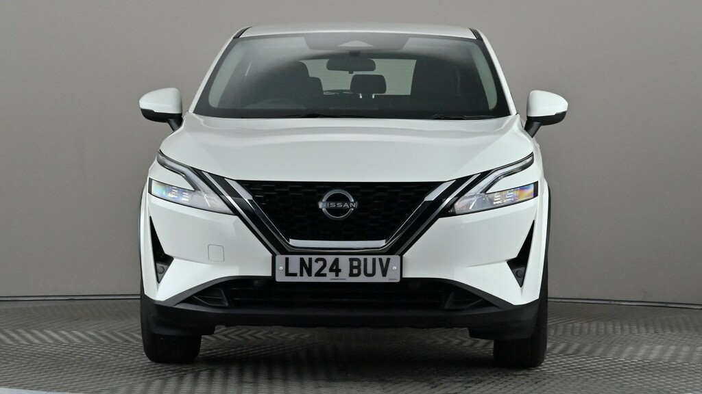 Nissan Qashqai 1.3 Dig-t Mh 158 Acenta Premium Xtronic White #2