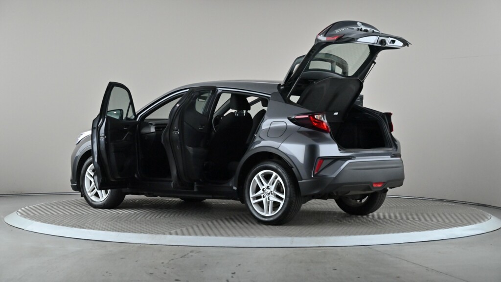 Toyota C-Hr Design White #10
