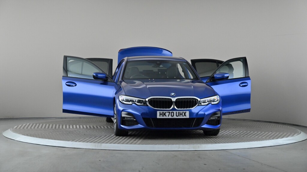 BMW 3 Series M Sport Black #8