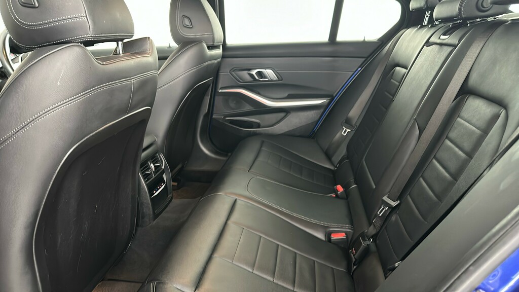 BMW 3 Series M Sport Black #18