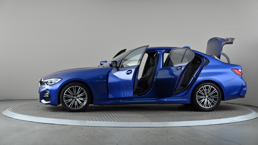 BMW 3 Series M Sport Black #9
