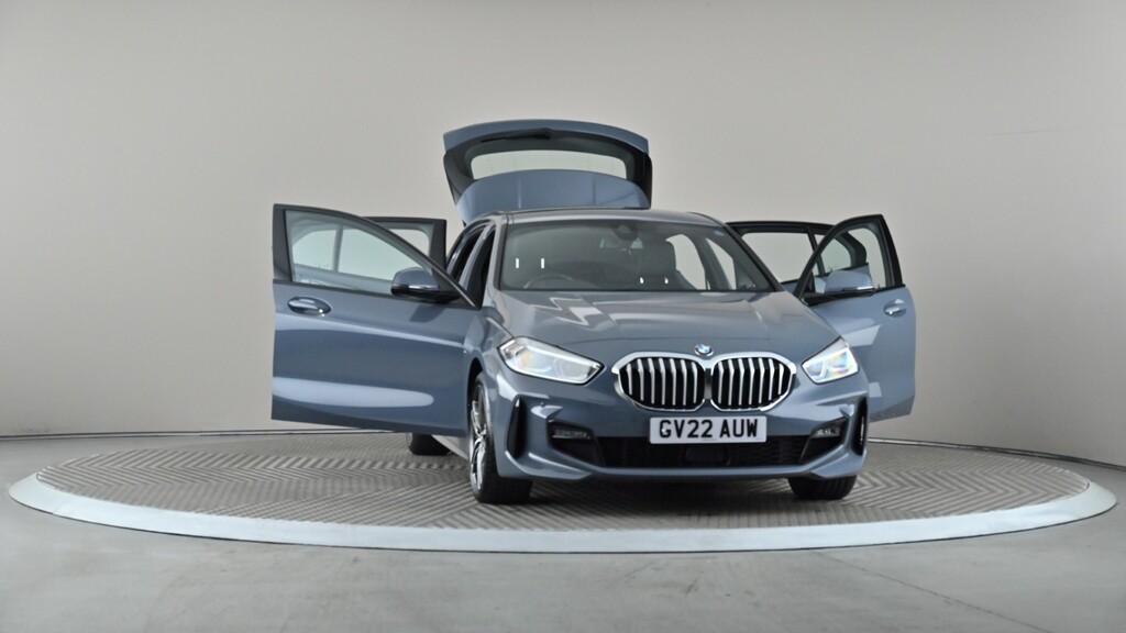 BMW 1 Series 116D Sport Step Live Cockpit Pro Black #8