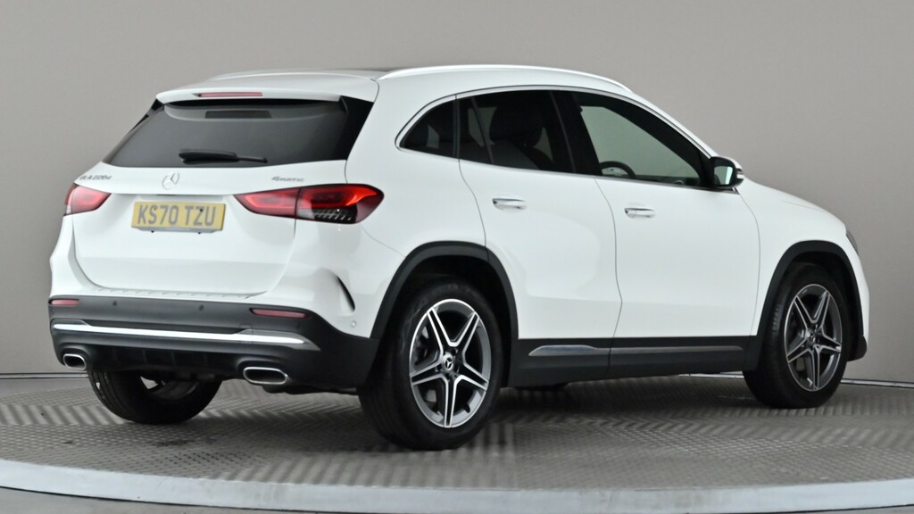 Mercedes-Benz GLA Class Gla 220D 4Matic Amg Line Premium Plus White #6