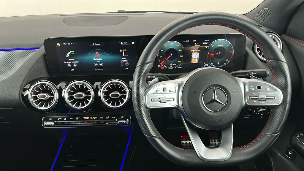 Mercedes-Benz GLA Class 220D 4Matic Amg Line Premium Plus Red #14