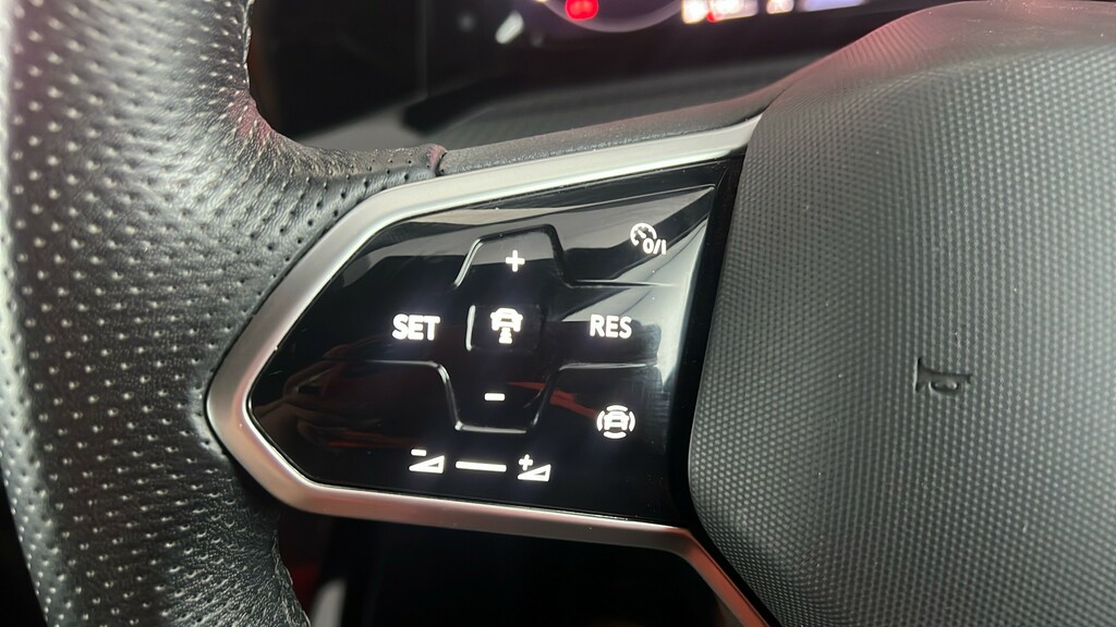 Volkswagen Golf 1.5 Tsi R-line Grey #23