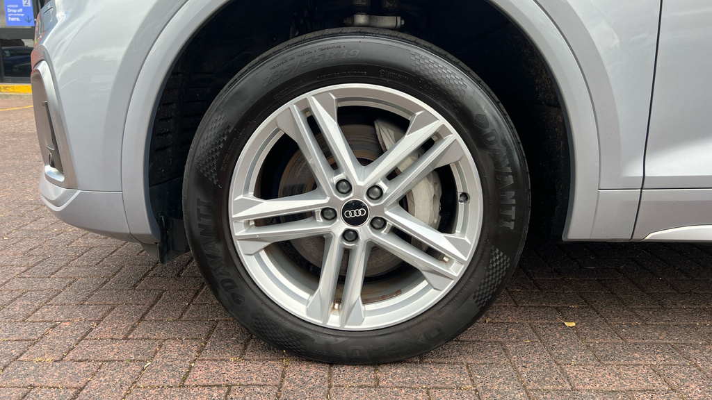 Audi Q5 Ed. 1 45 Tfsi Quattro 265Ps Green #10