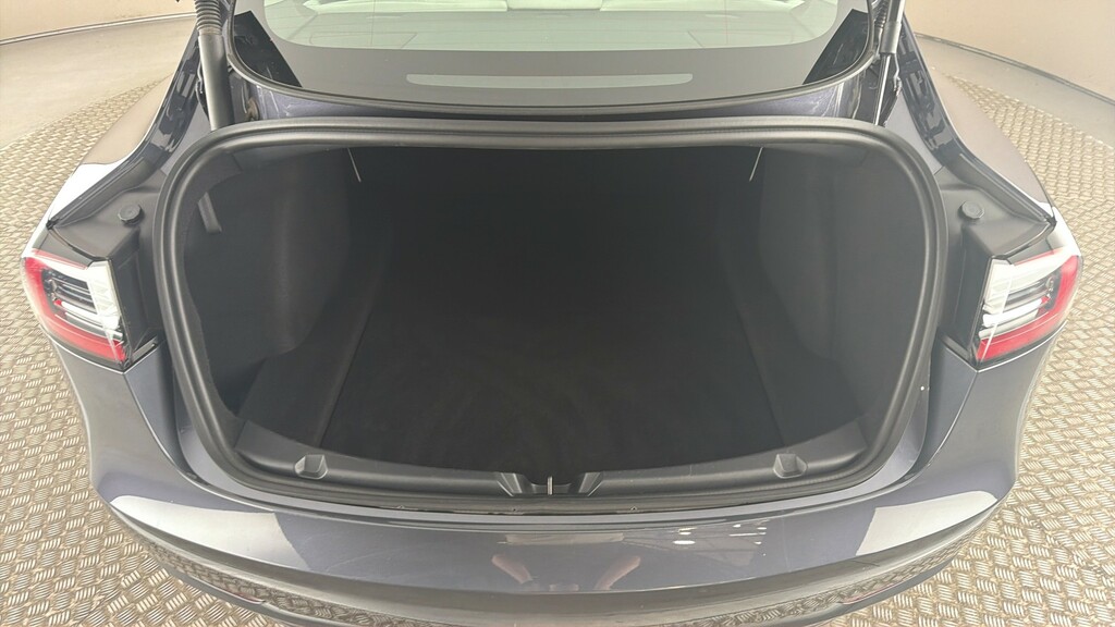 Tesla Model 3 Saloon Rwd 241 Bhp Grey #21