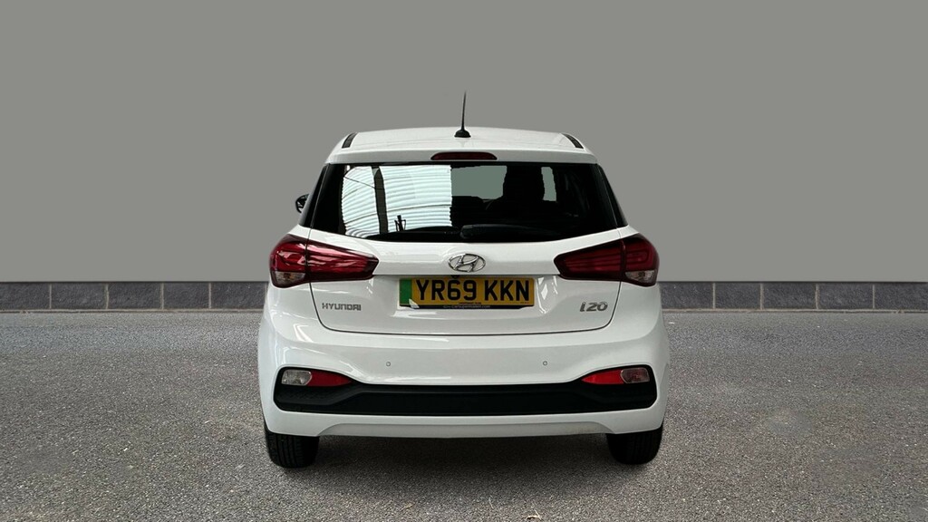 Hyundai I20 1.2 Mpi Se White #5