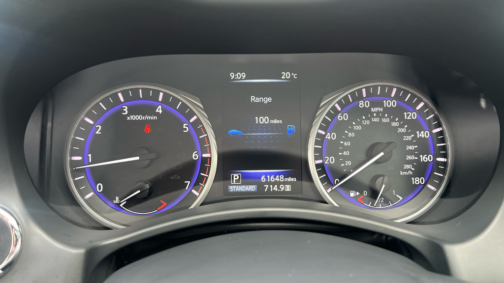 Infiniti Q50 Sport D White #21