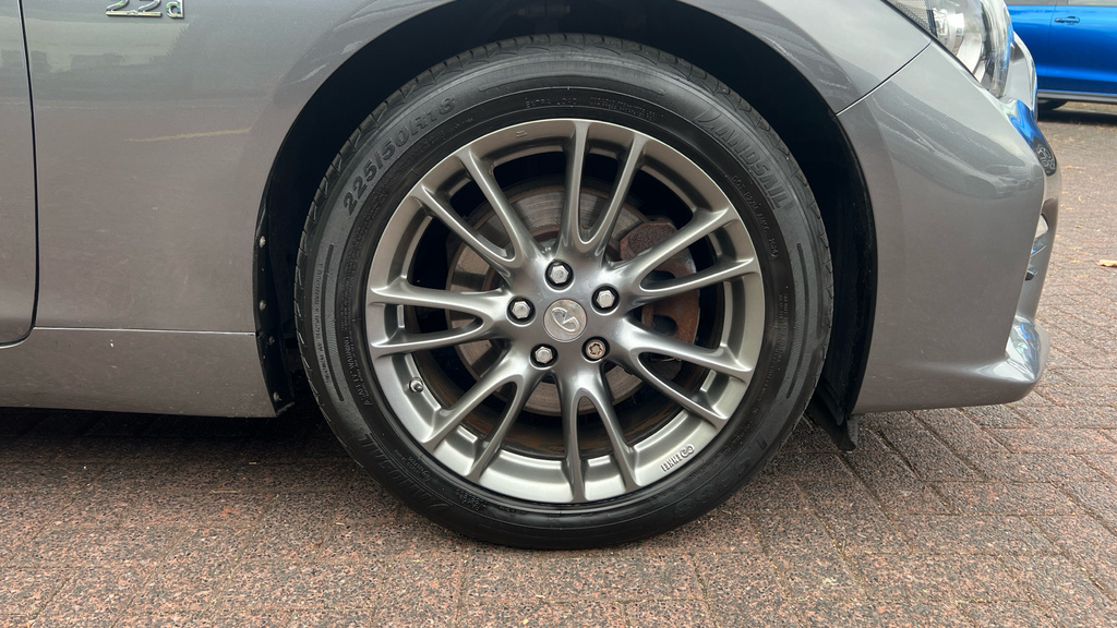 Infiniti Q50 Sport D White #8