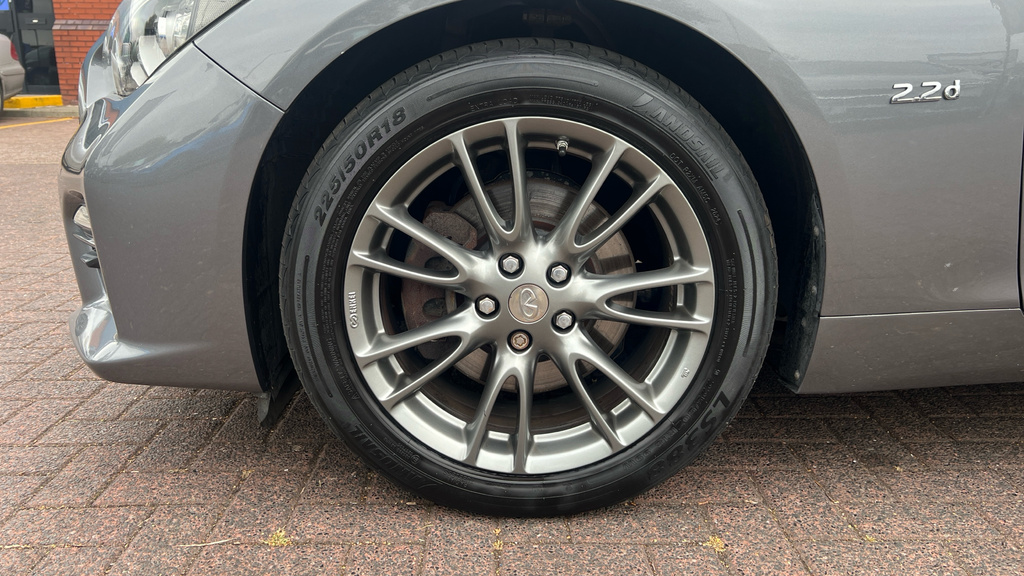 Infiniti Q50 Sport D White #9