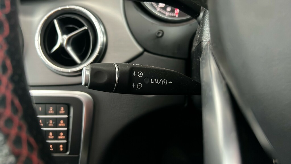 Mercedes-Benz CLA Class Cla 220 Amg Line Premium Plus 4Matic Tip Grey #24