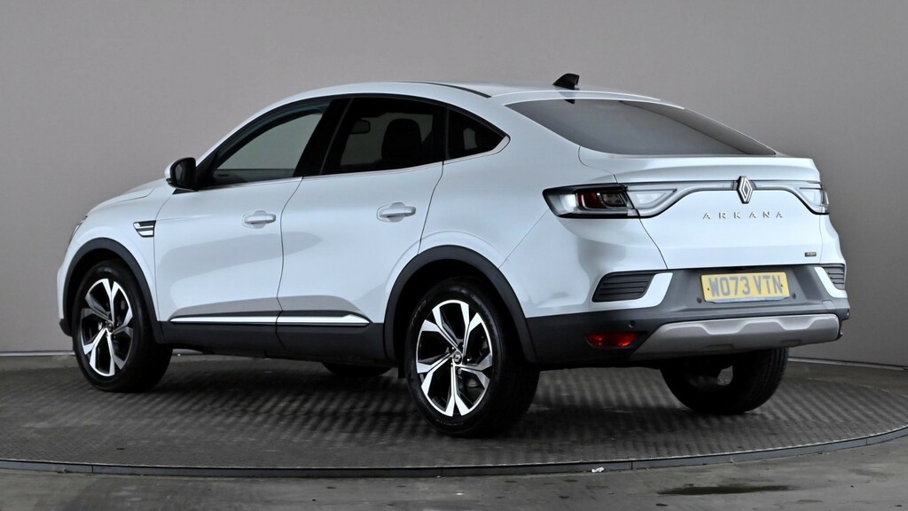Renault Arkana 1.6 E-tech Fhev 145 Techno White #4