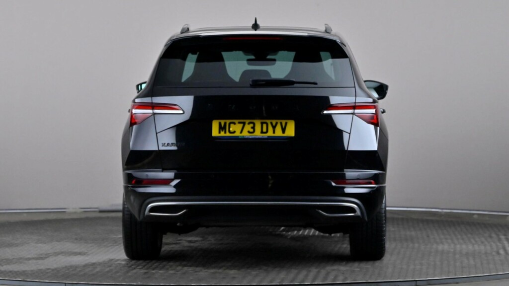 Skoda Karoq 1.5 Tsi Sportline Dsg Black #5