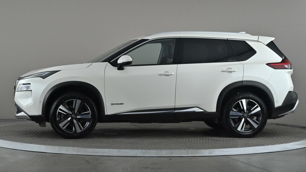Nissan X-Trail 1.5 E-power E-4orce 213 Tekna White #3