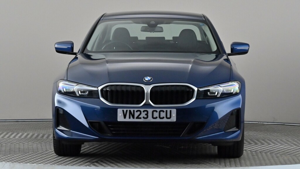 BMW 3 Series 320I Sport Step VN23CCU Blue #2