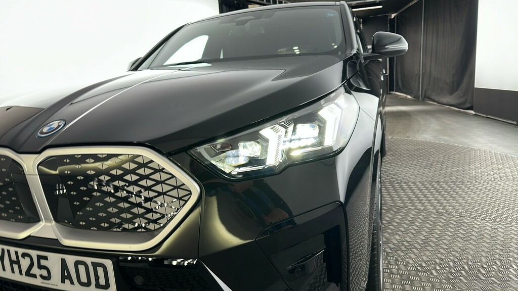 BMW iX2 Xdrive 30 M Sport Grey #15