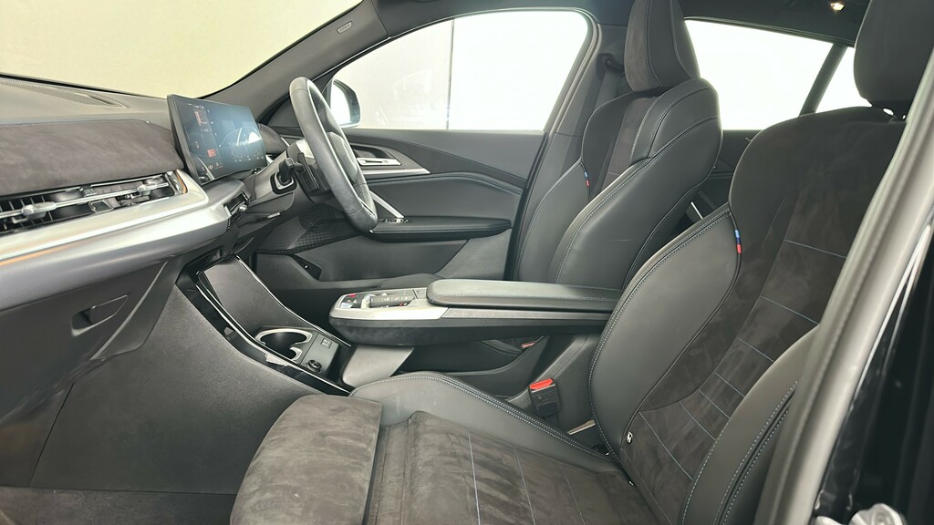 BMW iX2 Xdrive 30 M Sport Grey #17