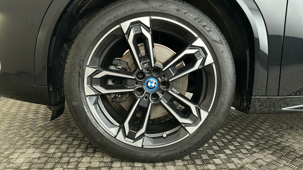 BMW iX2 Xdrive 30 M Sport Grey #16