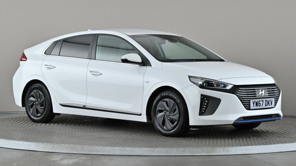 Hyundai Ioniq 1.6 Gdi Hybrid Premium Dct White