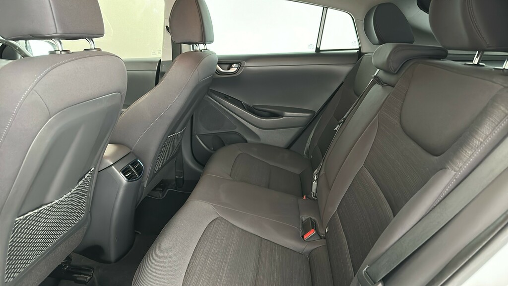 Hyundai Ioniq Hatchback Blue #18