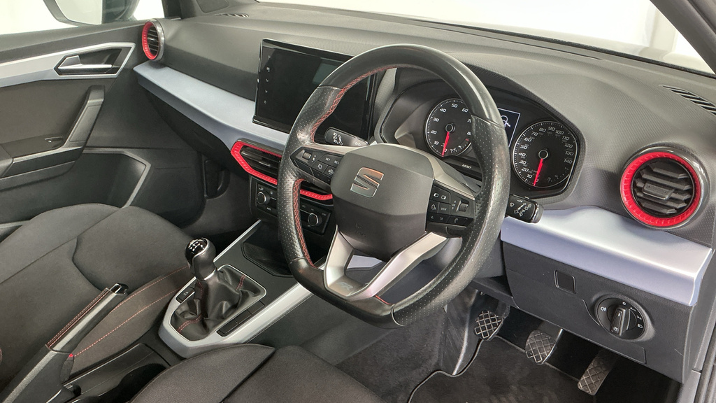 Seat Arona Suv 1.0 Tsi Evo Se Technology 202272 Blue #14