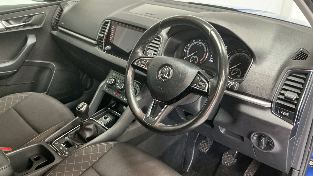 Skoda Karoq 1.0 Tsi Se Technology Blue #15
