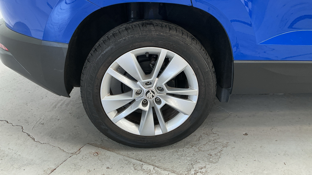 Skoda Karoq 1.0 Tsi Se Technology Blue #9