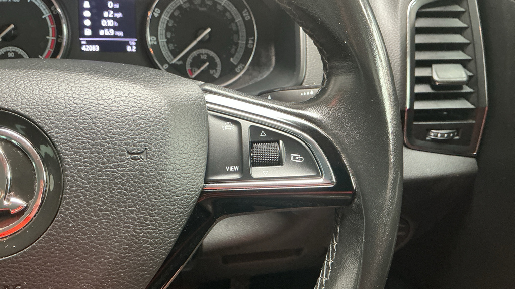 Skoda Karoq 1.0 Tsi Se Technology Blue #28