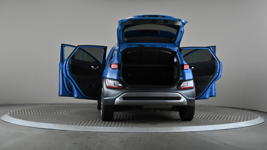 Hyundai Kona Premium Red #11