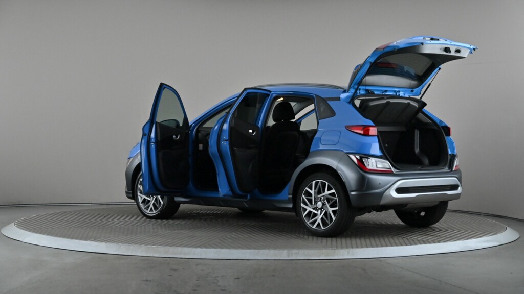 Hyundai Kona Premium Red #10