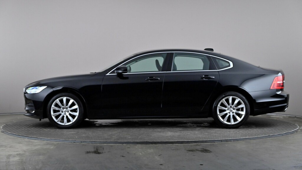 Volvo S90 2.0 T4 Momentum Plus Geartronic Black #3
