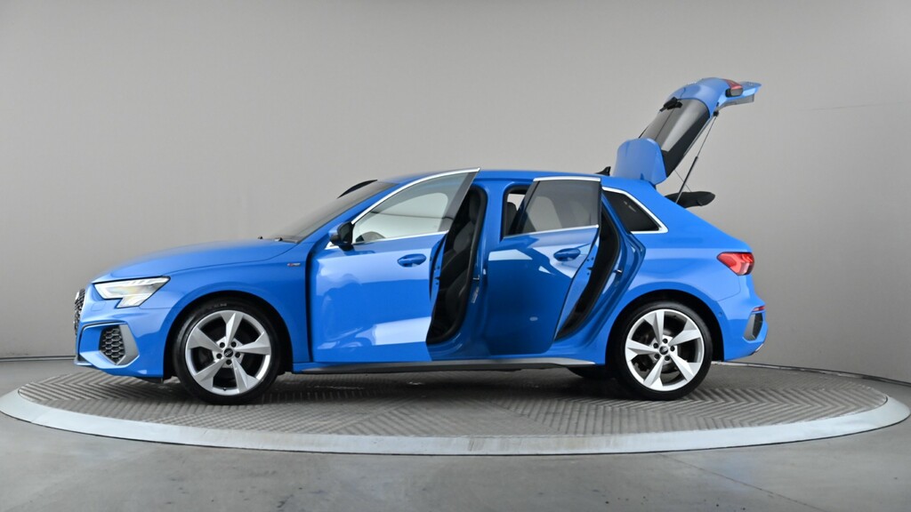 Audi A3 30 Tfsi Sport S Tronic #9