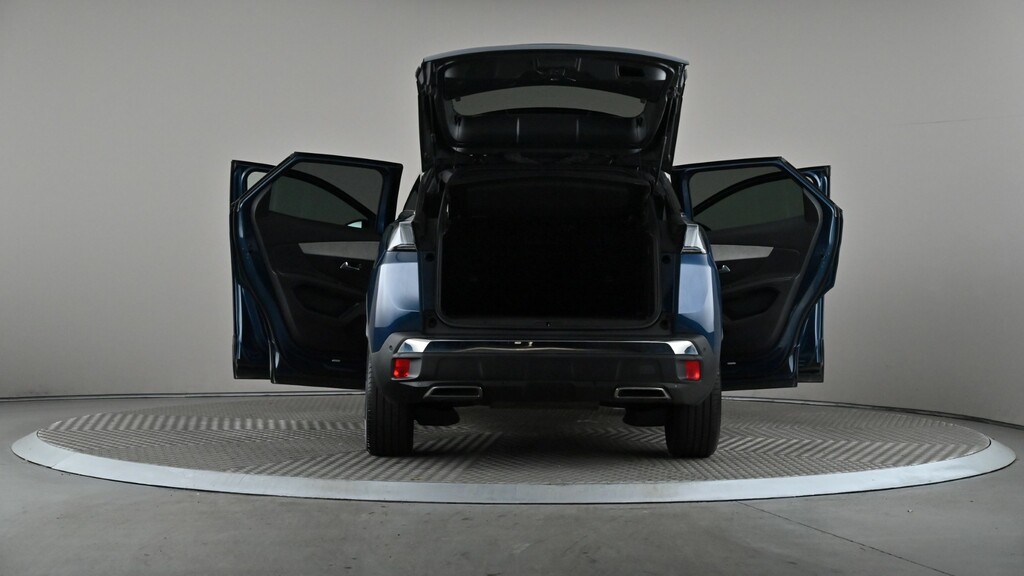 Peugeot 3008 Suv White #11