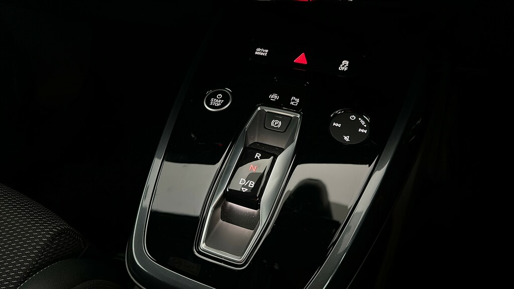 Audi Q4 E Tron Q4 O Sport 40 E-tron 150,00 Kw Grey #30
