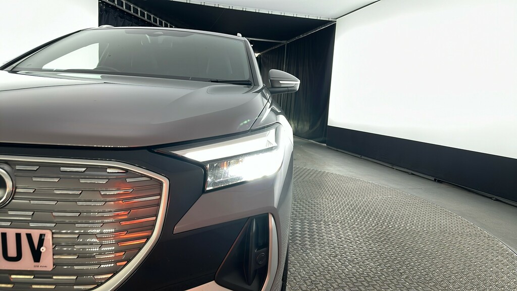 Audi Q4 E Tron Q4 O Sport 40 E-tron 150,00 Kw Grey #20