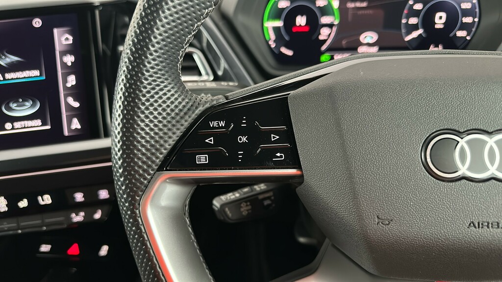 Audi Q4 E Tron Q4 O Sport 40 E-tron 150,00 Kw Grey #32