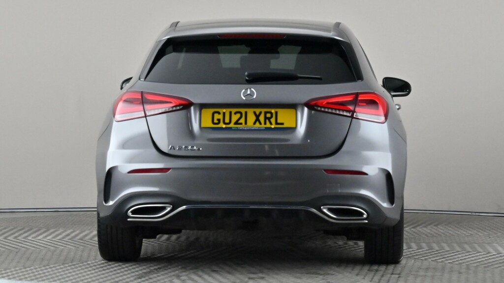 Mercedes-Benz A Class Hatchback 2.0 A200d Amg Line Premium 2 8G-dct Eu Grey #5