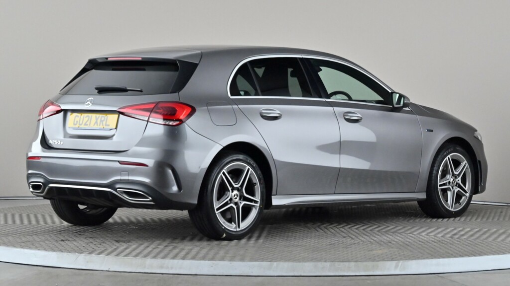 Mercedes-Benz A Class Hatchback 2.0 A200d Amg Line Premium 2 8G-dct Eu Grey #6