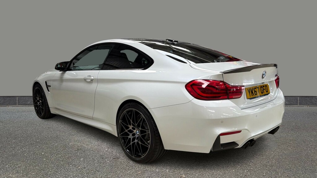 BMW M4 M4 Dct Competition Pack White #4