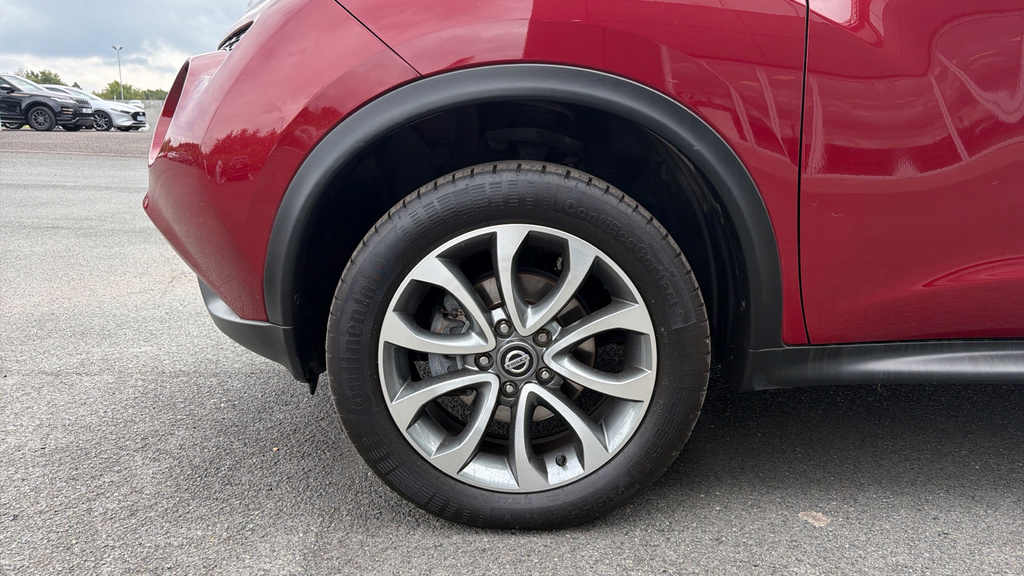 Nissan Juke 1.6L Tekna Xtronic 112 Bhp Blue #11