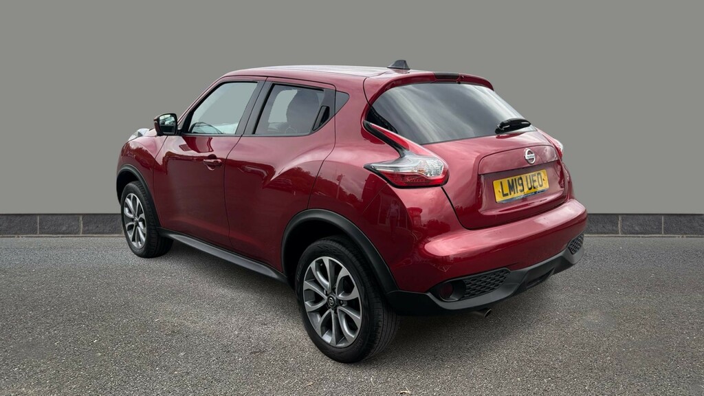 Nissan Juke 1.6 112 Tekna Bose Red #4