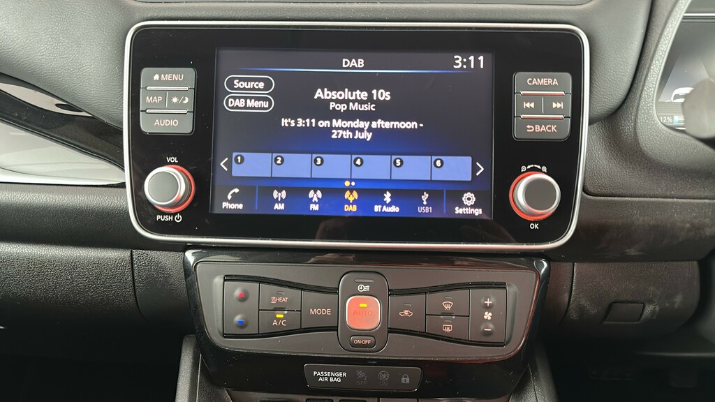 Nissan Leaf 160Kw E N-connecta 59Kwh  #16